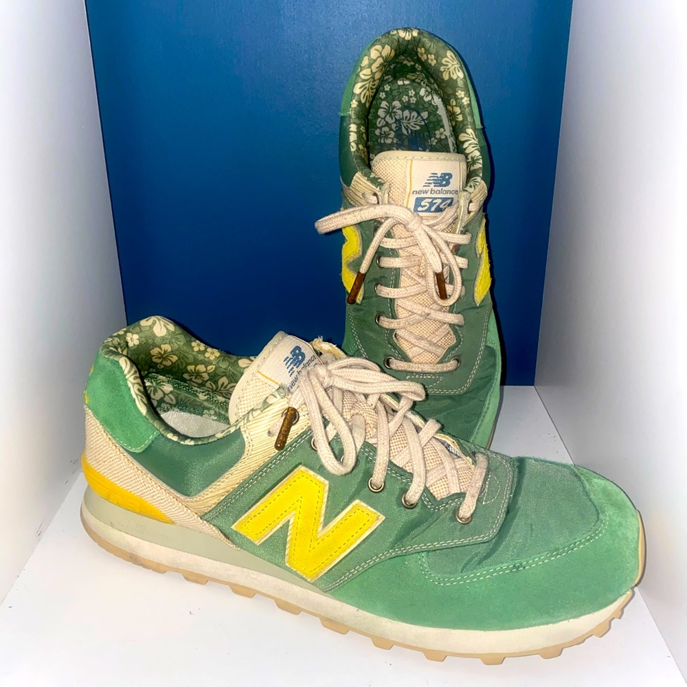 New Balance “Surf” pack